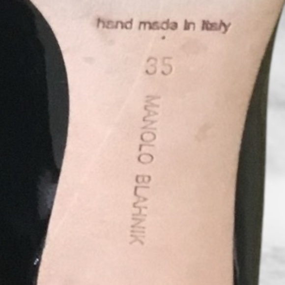 Manolo Blahnik BB Patent Leather Black Pointed Toe Pumps - Picture 13 of 16